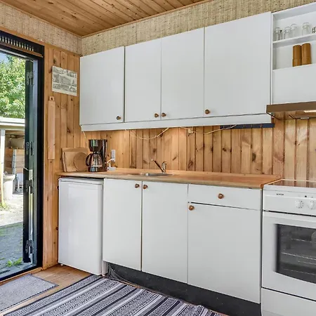 Schönes Haus Mit 3 Schlafzimmern In * Føllenslev