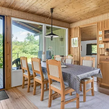 Ferienhaus Schönes Haus Mit 3 Schlafzimmern In