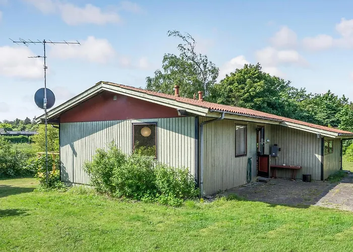 Feriehus Three-bedroom In